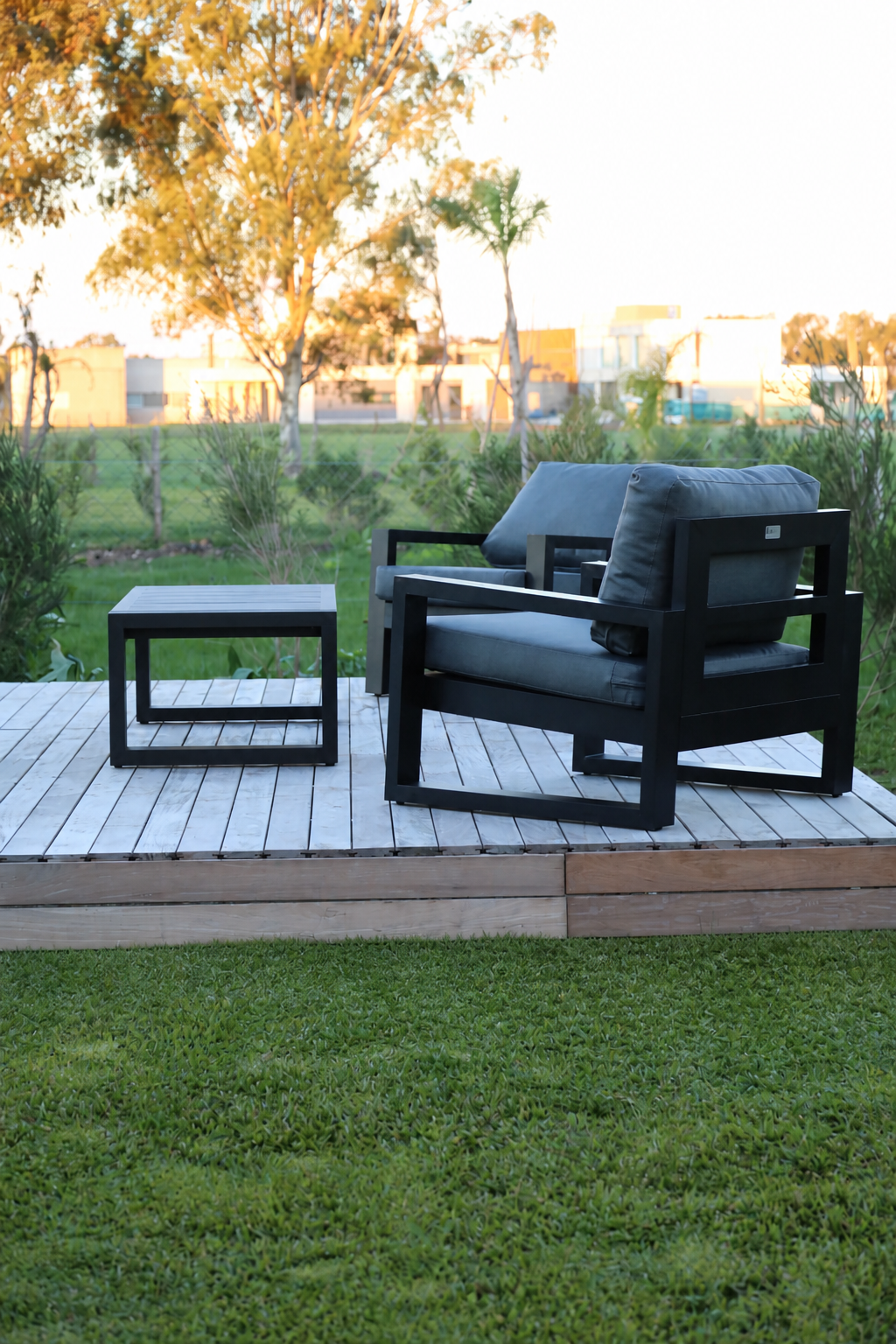 Sillones Alucraft en negro microtexturado